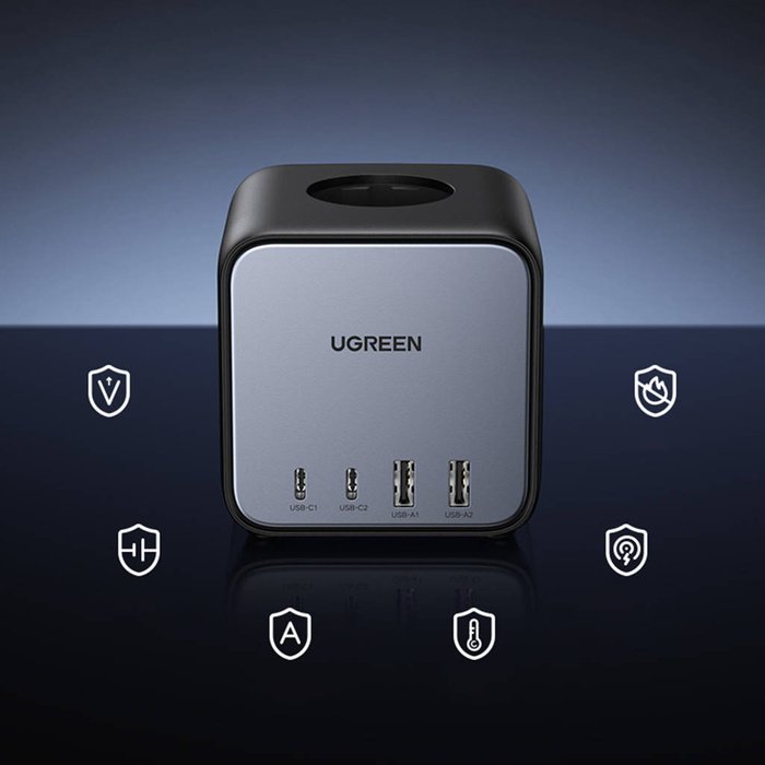 UGREEN Power Strip with 3 AC Outlets and 2 USB-C 65W Charging Ports - Image 5